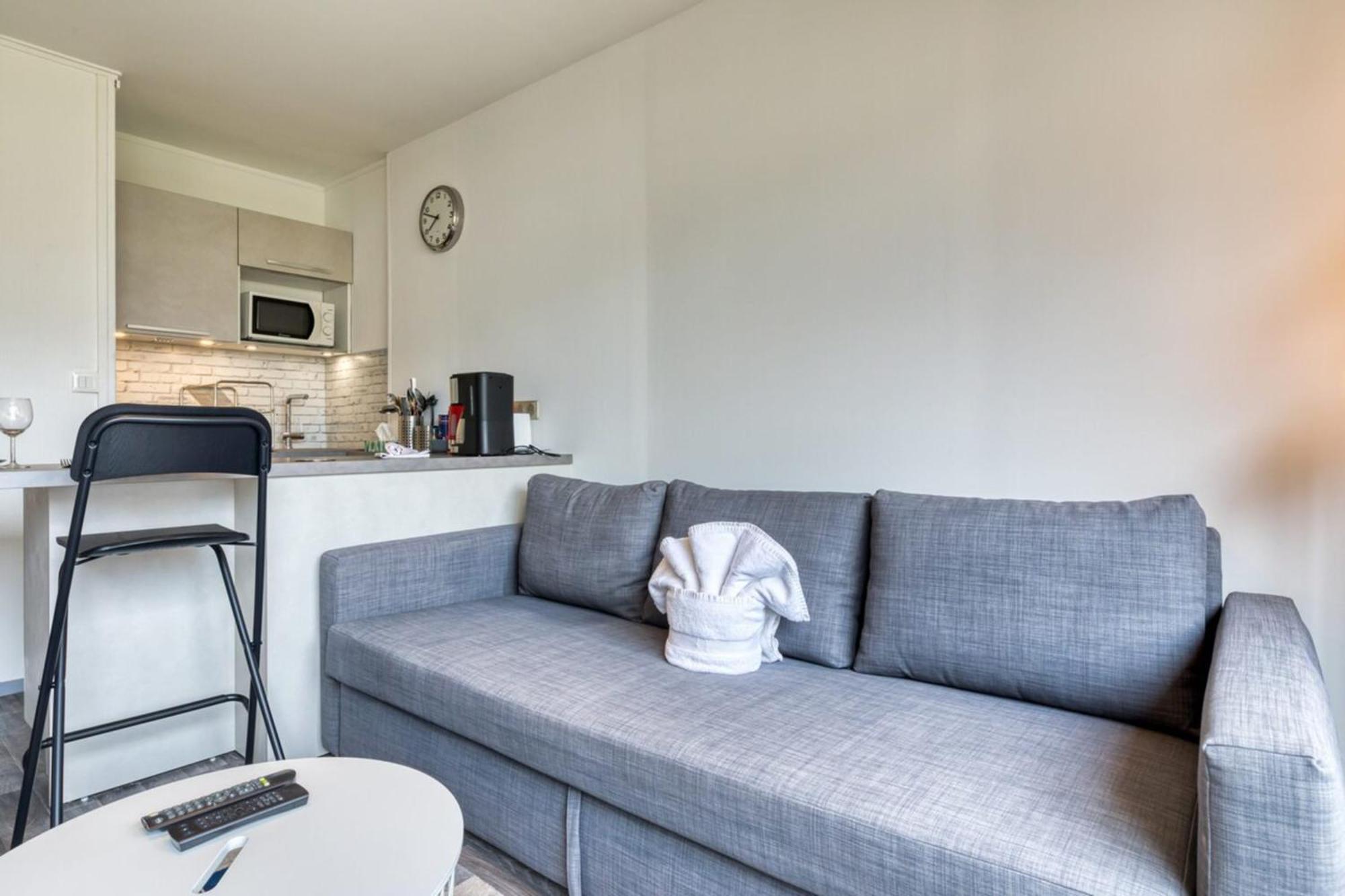 Olivia Studio Avec Place De Parking Rouen Exterior photo